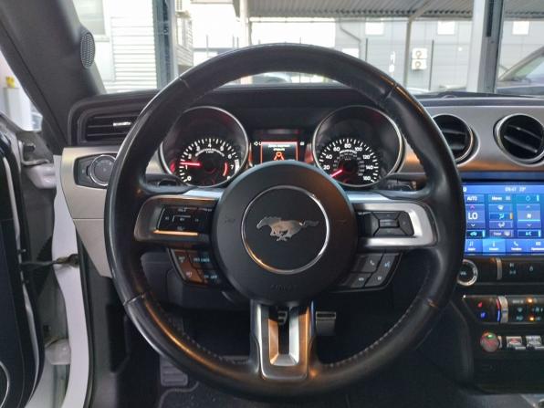 Ford Mustang VI Рестайлинг с пробегом 2020 года, цена 2 650 000 рублей, 133600 км, купе, Автокод Объявления