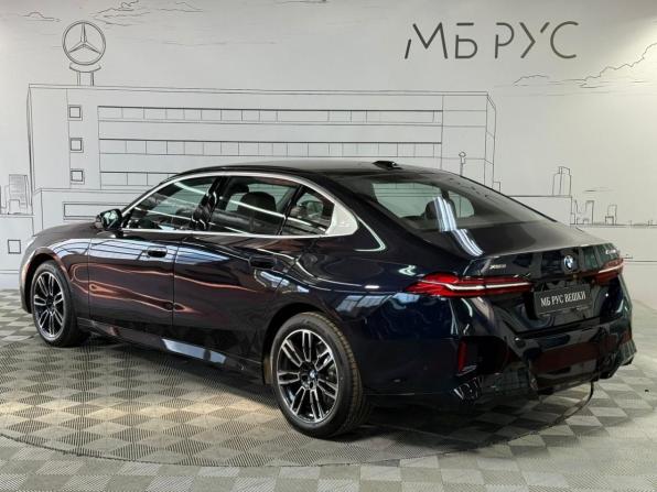 Новый BMW 5 серии VIII (G60/G61/G68) 2025 года, цена 7 999 000 рублей, седан, Автокод Объявления