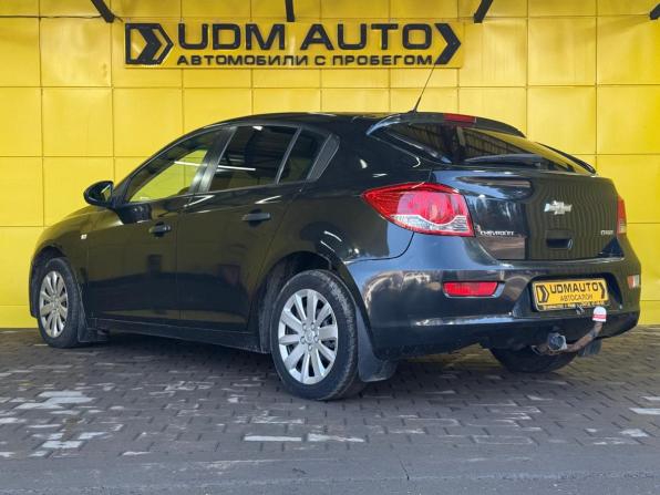 Chevrolet Cruze I Рестайлинг с пробегом 2013 года, цена 630 000 рублей, 240000 км, хэтчбек, Автокод Объявления