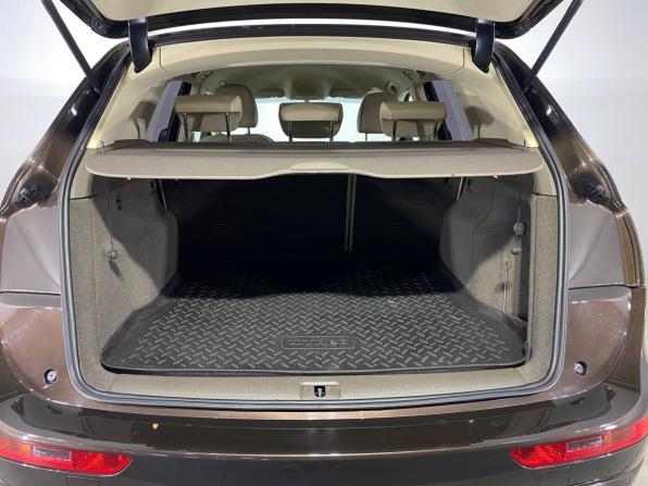 Audi Q5 I (8R) Рестайлинг с пробегом 2012 года, цена 1 459 000 рублей, 209618 км, внедорожник, Автокод Объявления