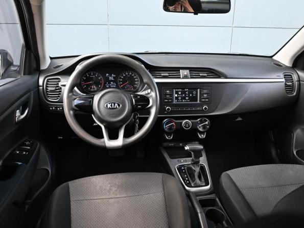 Kia Rio IV Рестайлинг с пробегом 2021 года, цена 1 344 000 рублей, 154272 км, седан, Автокод Объявления