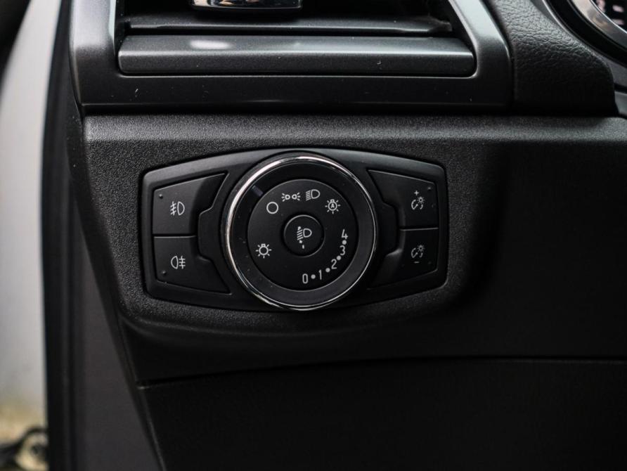Ford Mondeo V Москва  - изображение 16