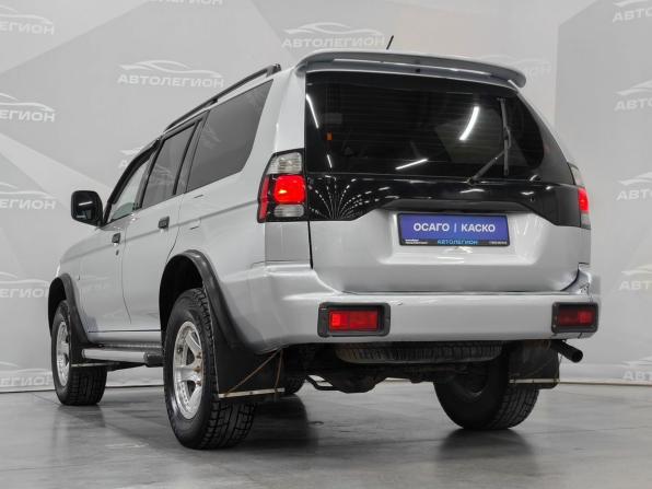 Mitsubishi Pajero Sport I Рестайлинг с пробегом 2008 года, цена 1 000 000 рублей, 283000 км, внедорожник, Автокод Объявления