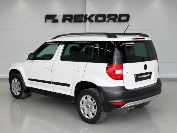 Skoda Yeti I с пробегом 2012 года, цена 919 000 рублей, 152749 км, внедорожник, Автокод Объявления