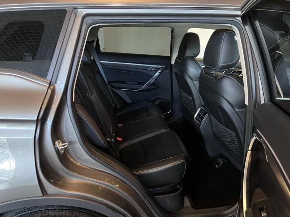 Geely Atlas Pro с пробегом 2023 года, цена 2 440 000 рублей, 58768 км, внедорожник, Автокод Объявления