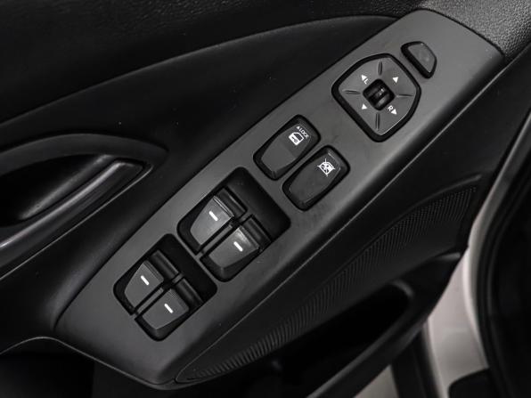 Hyundai ix35 I Рестайлинг с пробегом 2014 года, цена 1 249 000 рублей, 185875 км, внедорожник, Автокод Объявления