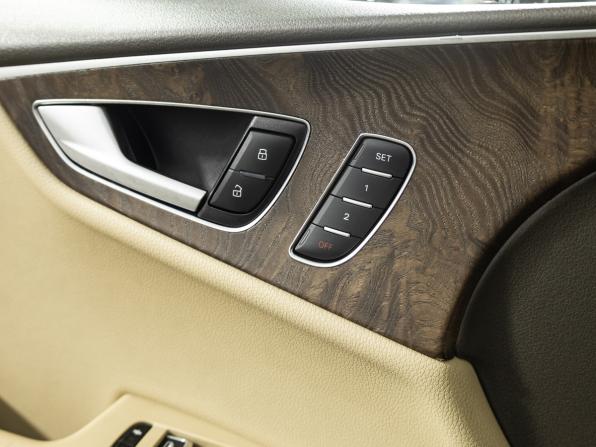 Audi A7 I (4G) с пробегом 2012 года, цена 1 499 585 рублей, 249720 км, лифтбек, Автокод Объявления