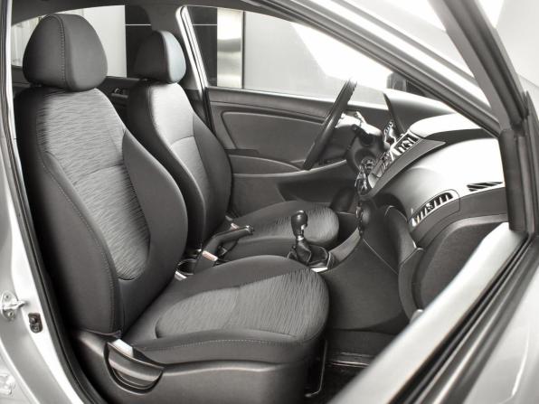 Hyundai Solaris I Рестайлинг с пробегом 2015 года, цена 480 000 рублей, 214797 км, седан, Автокод Объявления