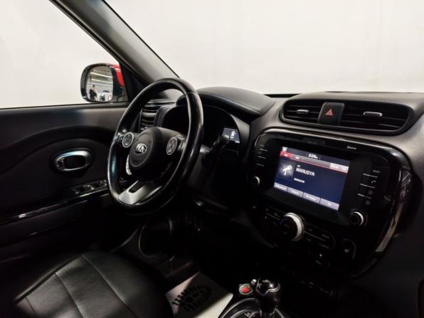 Kia Soul II Рестайлинг с пробегом 2017 года, цена 1 509 000 рублей, 163952 км, хэтчбек, Автокод Объявления