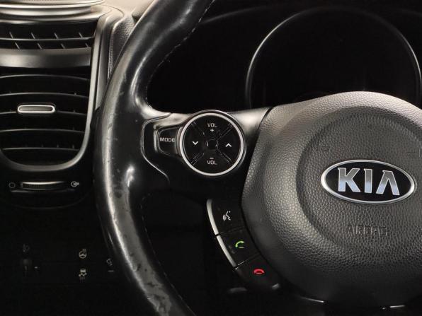 Kia Soul II Рестайлинг с пробегом 2017 года, цена 1 380 000 рублей, 146842 км, хэтчбек, Автокод Объявления