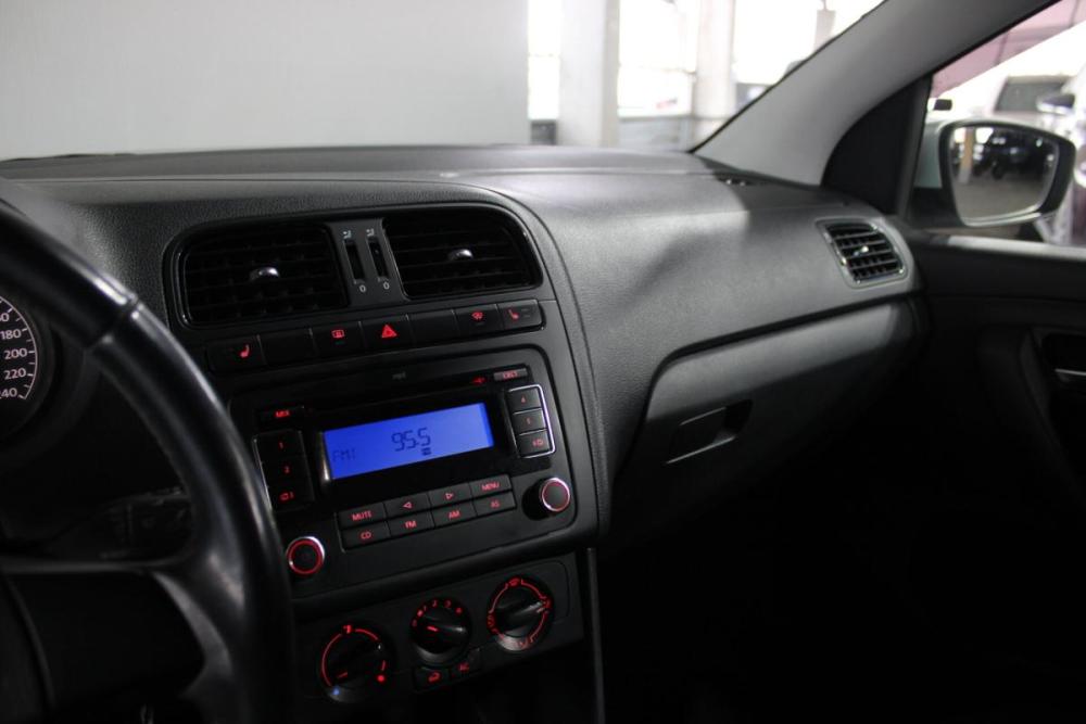 Volkswagen Polo V Санкт-Петербург  - изображение 19