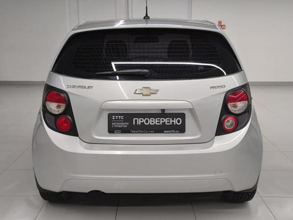Chevrolet Aveo II с пробегом 2015 года, цена 796 000 рублей, 111814 км, хэтчбек, Автокод Объявления