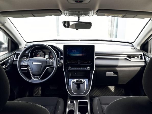 Haval M6 II с пробегом 2024 года, цена 1 715 000 рублей, 43090 км, внедорожник, Автокод Объявления