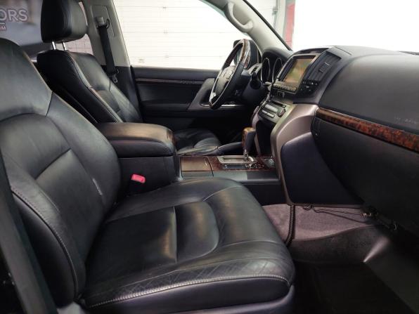 Toyota Land Cruiser 200 Series с пробегом 2011 года, цена 2 890 000 рублей, 244050 км, внедорожник, Автокод Объявления