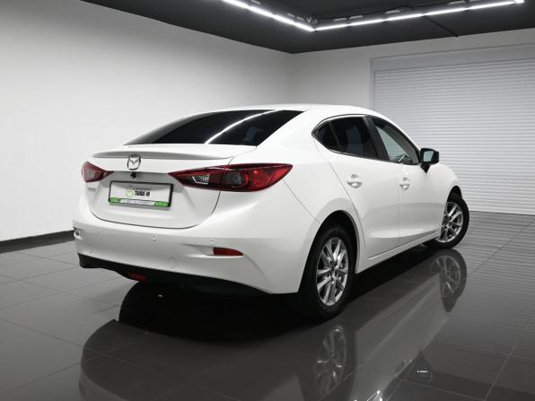 Mazda 3 III (BM) Рестайлинг с пробегом 2018 года, цена 1 845 000 рублей, 72800 км, седан, Автокод Объявления