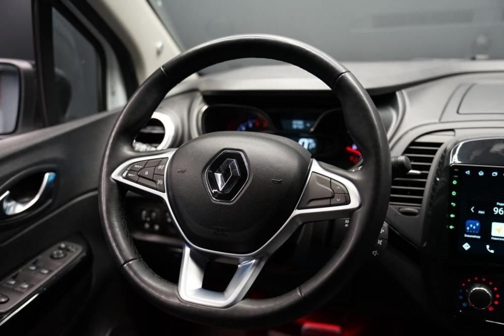 Renault Kaptur I Рестайлинг Крым  - изображение 14
