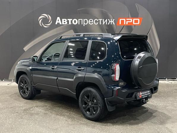Lada (ВАЗ) Niva Travel I с пробегом 2023 года, цена 1 094 000 рублей, 28444 км, внедорожник, Автокод Объявления
