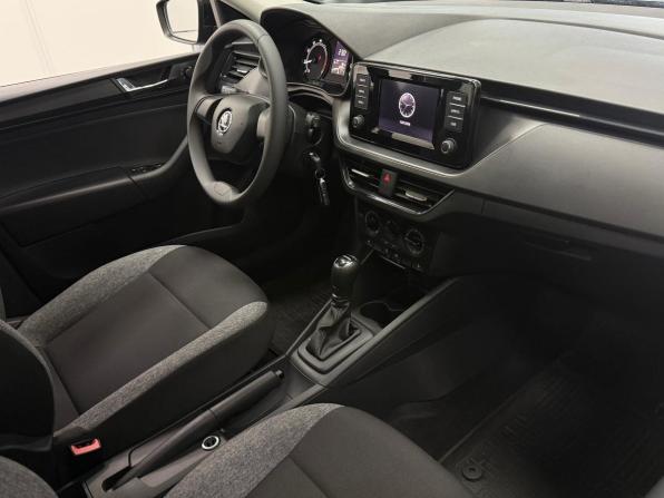 Skoda Rapid II с пробегом 2020 года, цена 1 900 000 рублей, 12807 км, лифтбек, Автокод Объявления