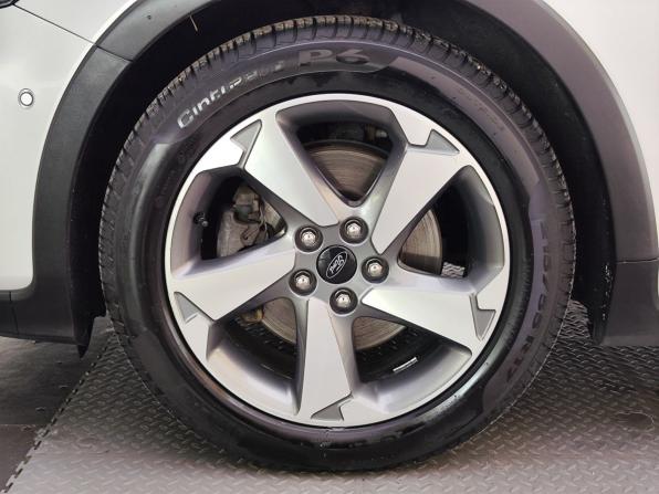 Ford Focus IV с пробегом 2020 года, цена 1 789 000 рублей, 138164 км, универсал, Автокод Объявления