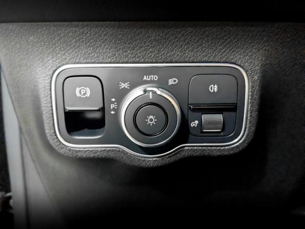 Mercedes-Benz GLB I (X247) с пробегом 2021 года, цена 2 900 000 рублей, 99131 км, внедорожник, Автокод Объявления