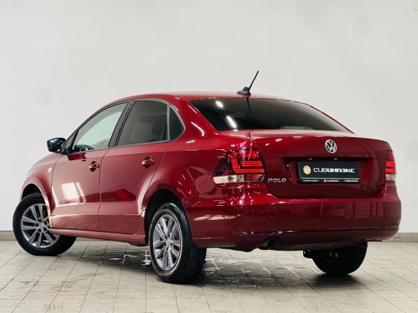 Volkswagen Polo V Рестайлинг с пробегом 2020 года, цена 1 250 000 рублей, 127000 км, седан, Автокод Объявления