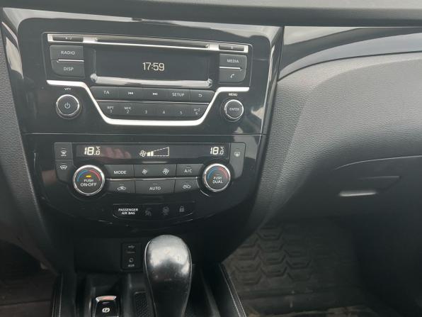 Nissan Qashqai II с пробегом 2017 года, цена 1 597 000 рублей, 165000 км, внедорожник, Автокод Объявления