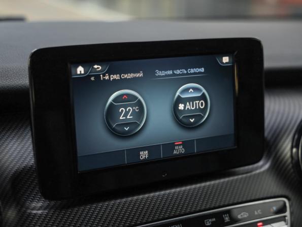 Mercedes-Benz V-Класс III (W447) Рестайлинг с пробегом 2021 года, цена 5 336 100 рублей, 139987 км, минивэн, Автокод Объявления