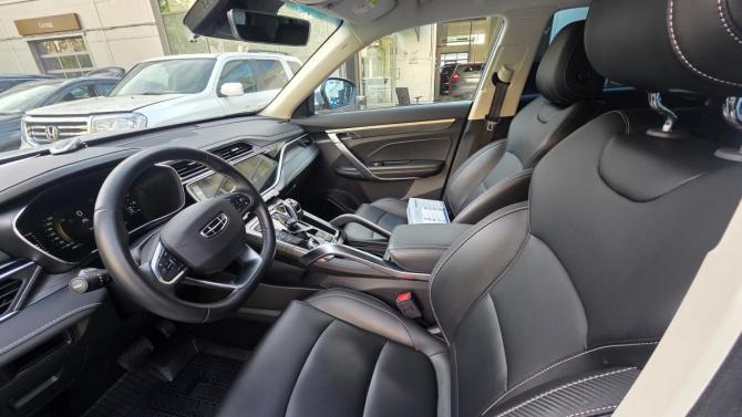 Geely Atlas Pro с пробегом 2024 года, цена 2 349 000 рублей, 27000 км, внедорожник, Автокод Объявления