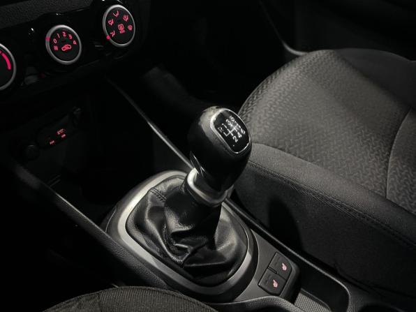 Kia Rio III Рестайлинг с пробегом 2017 года, цена 1 000 000 рублей, 194875 км, седан, Автокод Объявления