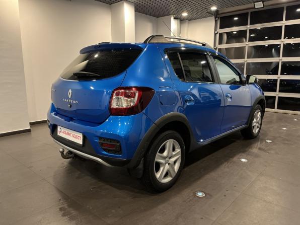Renault Sandero II с пробегом 2015 года, цена 835 000 рублей, 136523 км, хэтчбек, Автокод Объявления