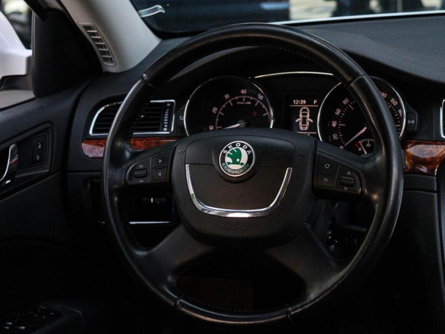 Skoda Superb II Москва  - изображение 11