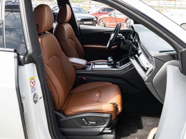 Audi Q8 I (4M) с пробегом 2019 года, цена 7 060 000 рублей, 93384 км, внедорожник, Автокод Объявления
