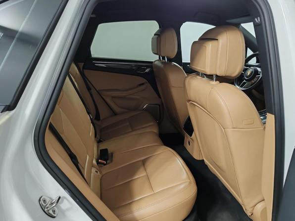 Porsche Macan I с пробегом 2018 года, цена 2 820 000 рублей, 149762 км, внедорожник, Автокод Объявления