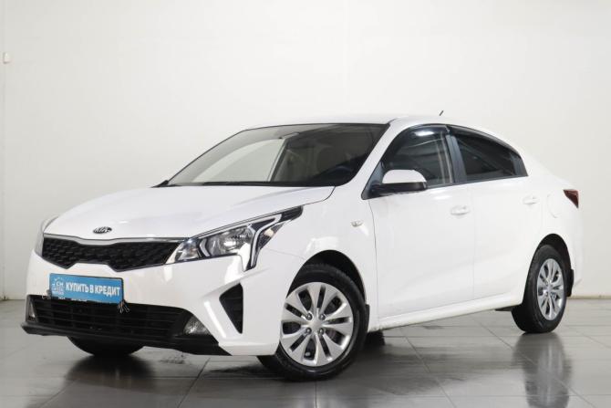 Kia Rio IV Рестайлинг с пробегом 2021 года, цена 1 779 000 рублей, 80300 км, седан, Автокод Объявления
