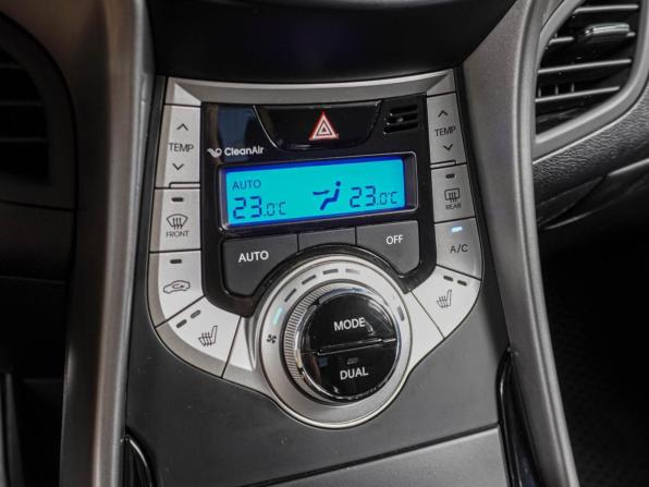 Hyundai Elantra V (MD) с пробегом 2012 года, цена 899 000 рублей, 219938 км, седан, Автокод Объявления