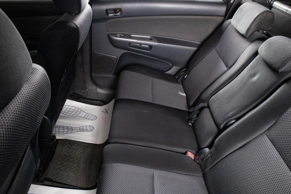 Toyota Wish I Рестайлинг Сургут  - изображение 13