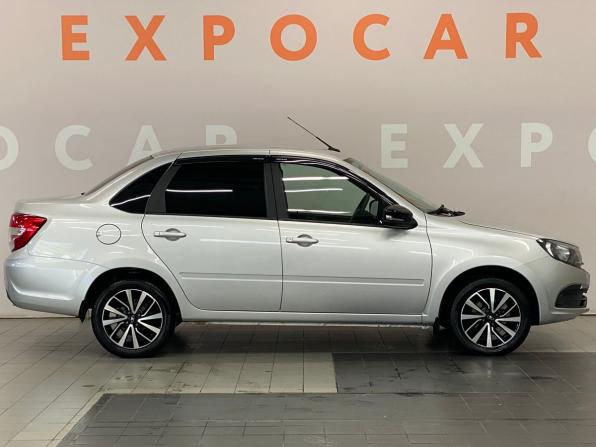 Lada (ВАЗ) Granta I Рестайлинг с пробегом 2024 года, цена 979 000 рублей, 31827 км, седан, Автокод Объявления