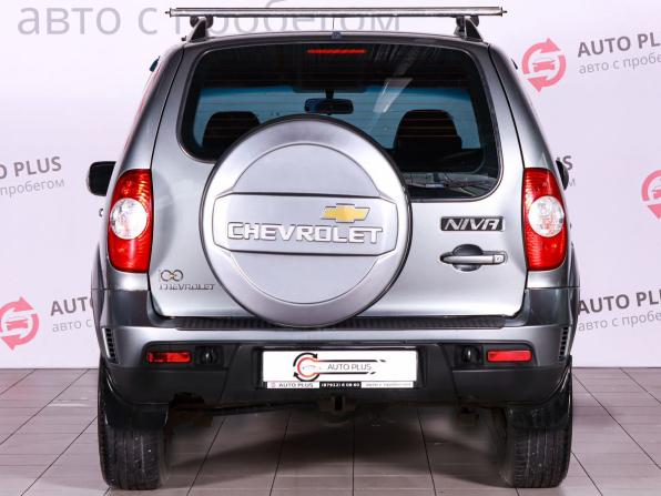 Chevrolet Niva I Рестайлинг с пробегом 2011 года, цена 550 000 рублей, 221400 км, внедорожник, Автокод Объявления