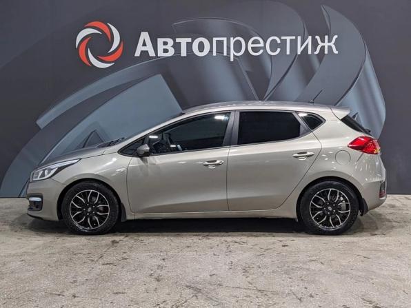 Kia Ceed II Рестайлинг с пробегом 2015 года, цена 1 035 000 рублей, 113809 км, хэтчбек, Автокод Объявления