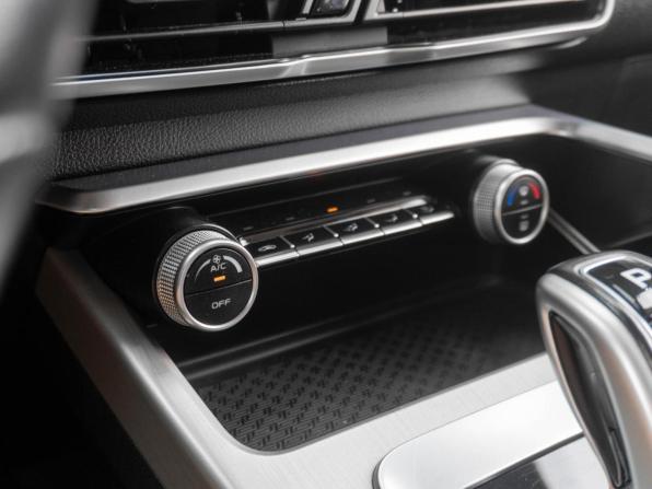 Geely Coolray I с пробегом 2021 года, цена 1 799 000 рублей, 73346 км, внедорожник, Автокод Объявления