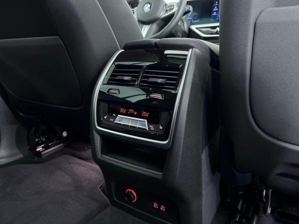 BMW X7 I (G07) Рестайлинг с пробегом 2025 года, цена 16 099 000 рублей, 3905 км, внедорожник, Автокод Объявления