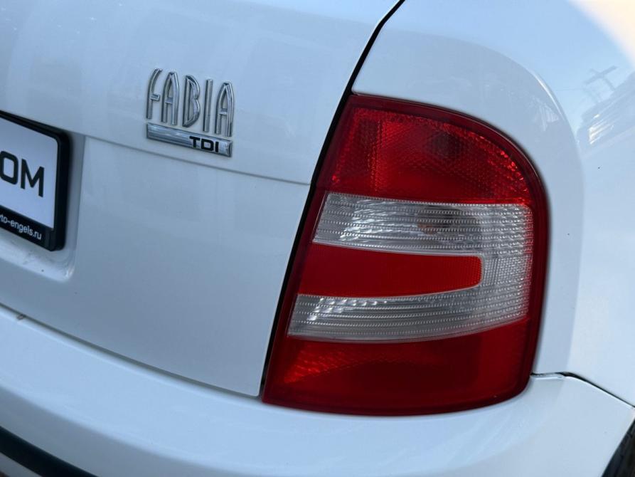 Skoda Fabia II Энгельс  - изображение 16