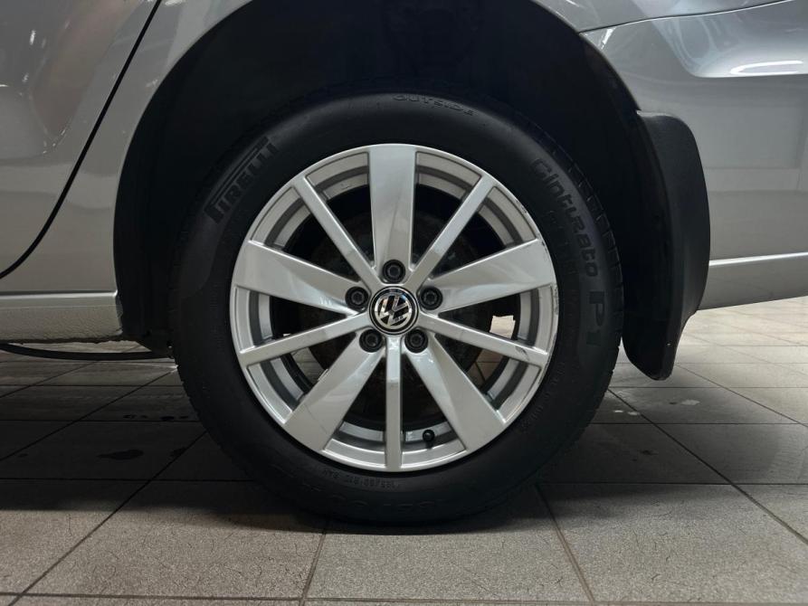 Volkswagen Polo V Рестайлинг Санкт-Петербург  - изображение 12