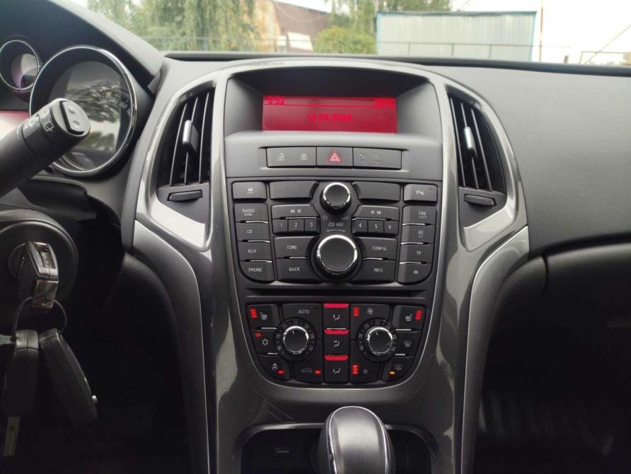Opel Astra J Рестайлинг Санкт-Петербург  - изображение 18