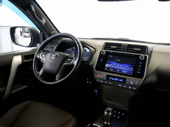 Toyota Land Cruiser Prado 150 Series Рестайлинг 2 с пробегом 2019 года, цена 5 050 000 рублей, 140962 км, внедорожник, Автокод Объявления