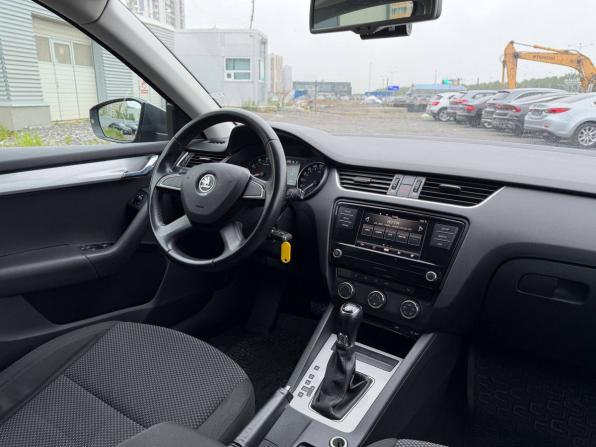 Skoda Octavia III (A7) с пробегом 2013 года, цена 865 000 рублей, 198060 км, лифтбек, Автокод Объявления