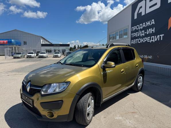 Renault Sandero II с пробегом 2017 года, цена 989 900 рублей, 131820 км, хэтчбек, Автокод Объявления