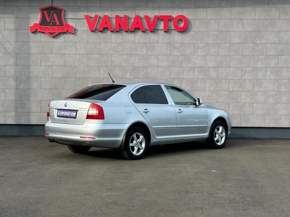 Skoda Octavia II (A5) Рестайлинг с пробегом 2012 года, цена 870 000 рублей, 158303 км, лифтбек, Автокод Объявления