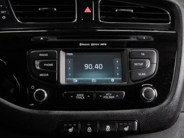 Kia Ceed II с пробегом 2014 года, цена 819 000 рублей, 341896 км, универсал, Автокод Объявления