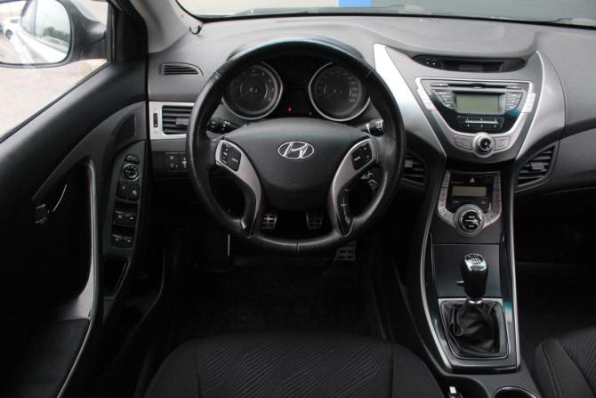 Hyundai Elantra V (MD) с пробегом 2013 года, цена 895 000 рублей, 222742 км, седан, Автокод Объявления
